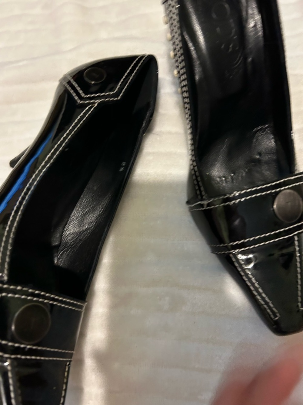 TOD'S | Black Patent Pumps With White Stitching Sz 8.5 - Picture 3 of 10